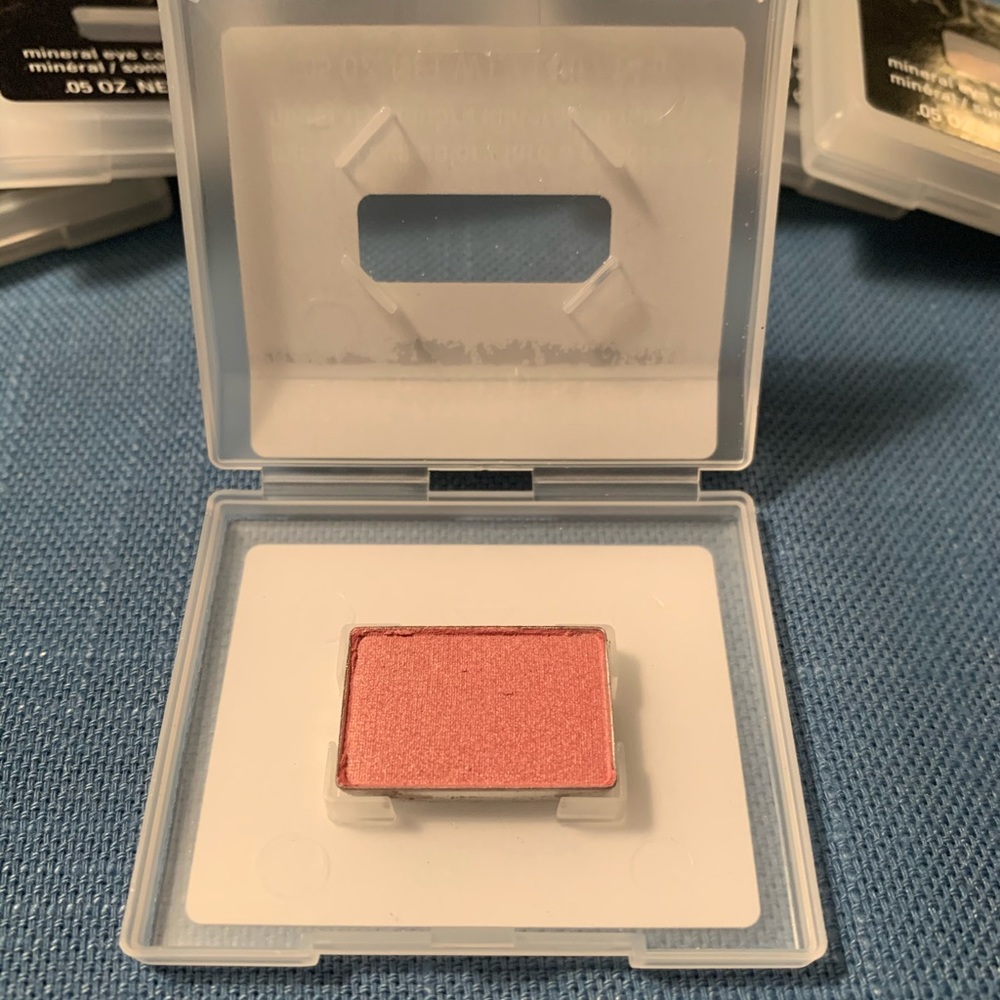 Mary Kay Eye Shadow